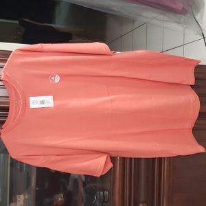 NWT 5fin tshirt